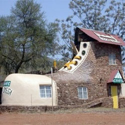 gedung modern paling unik